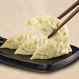 [chewyoungroo] water dumplings, French king gyoza & kimchi king gyoza 1 pack each (3 packs in total)_Traditional cuisine, Korean food, authentic food, special sauce, softness_made in korea
